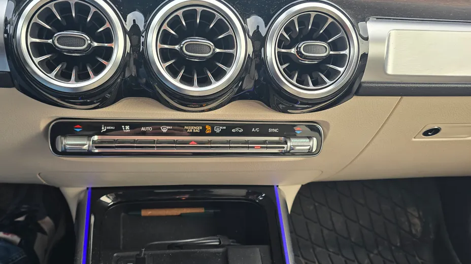 MERCEDES-BENZ GLB GLB 250 4-Matic Style 8G-DCT