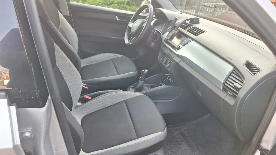 SKODA Fabia Fabia 1.2 12V Ambition