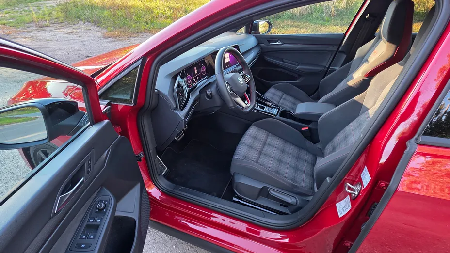 VOLKSWAGEN Golf Golf VIII 2.0 TSI GTI DSG