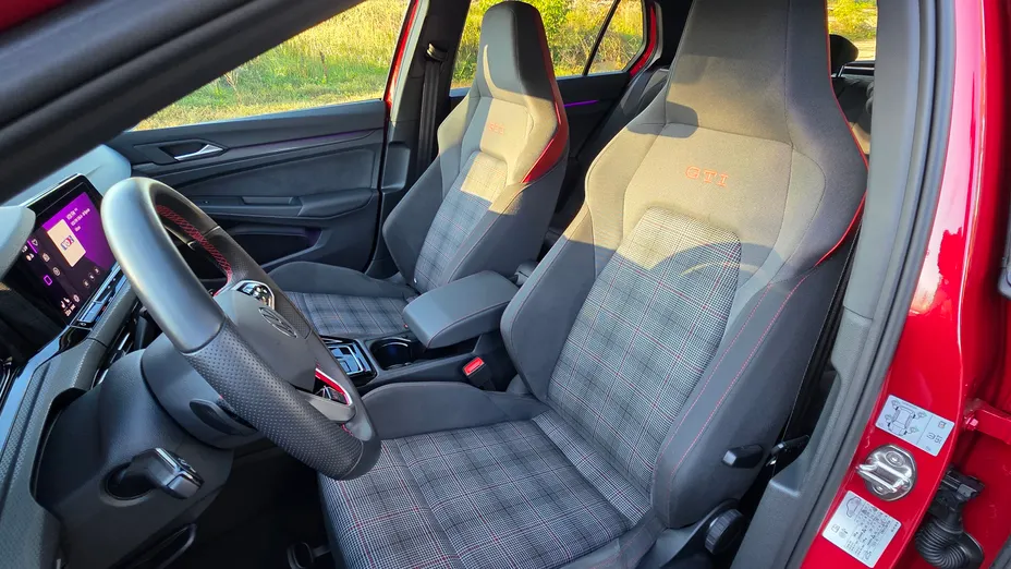 VOLKSWAGEN Golf Golf VIII 2.0 TSI GTI DSG