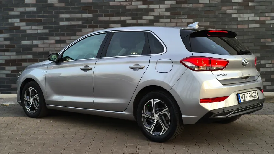 HYUNDAI i30 i30 1.5 T-GDI 48V Smart