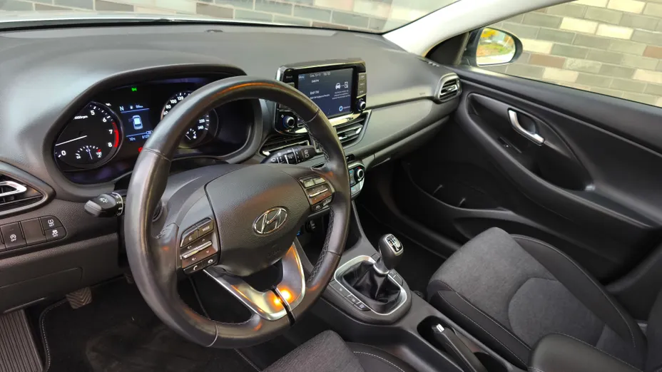 HYUNDAI i30 i30 1.5 T-GDI 48V Smart