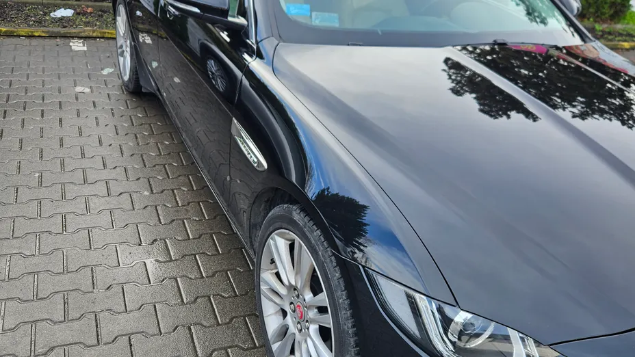 JAGUAR XE XE 2.0 D AWD Prestige aut