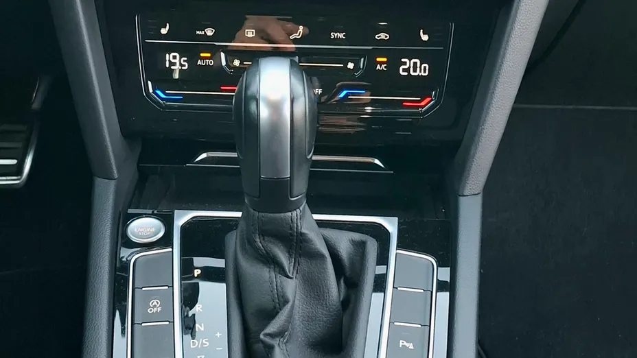 VOLKSWAGEN Arteon Arteon 2.0 TSI Elegance DSG