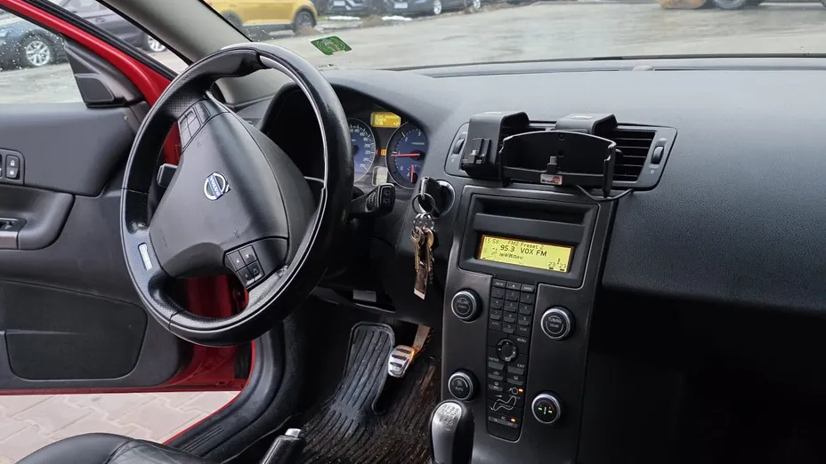 VOLVO C30 C30 1.6 R-Design