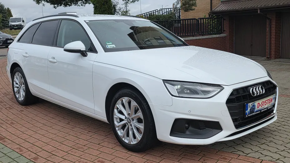 AUDI A4 A4 2.0 TFSI ultra Design S tronic