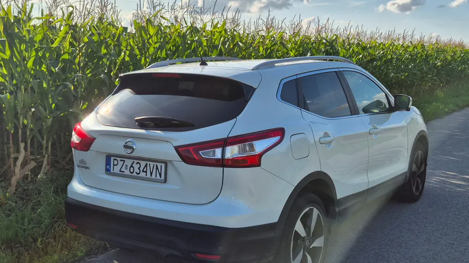 NISSAN Qashqai+2 -