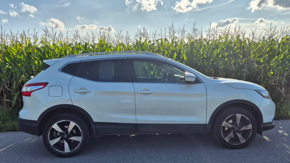 NISSAN Qashqai+2 -