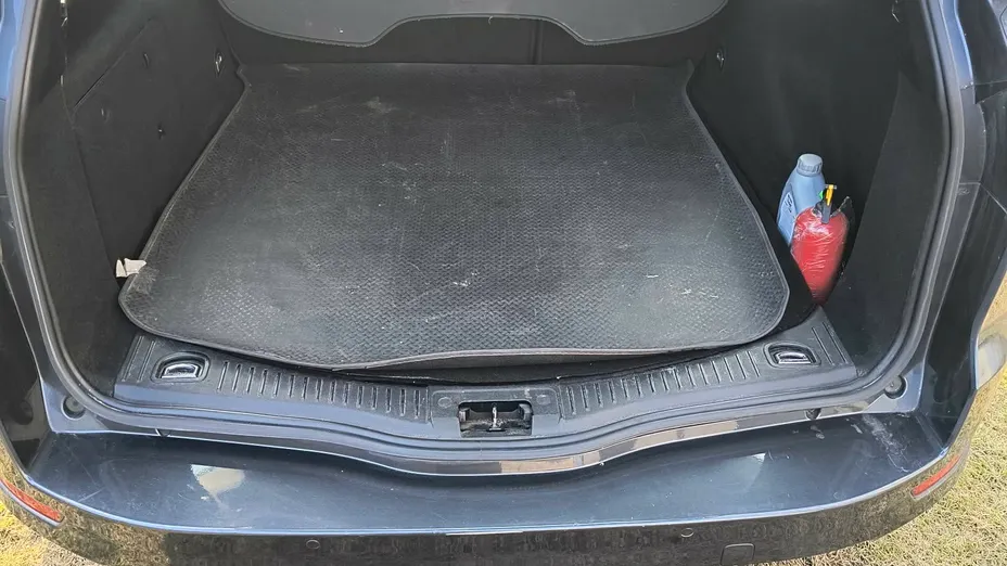 FORD Mondeo -