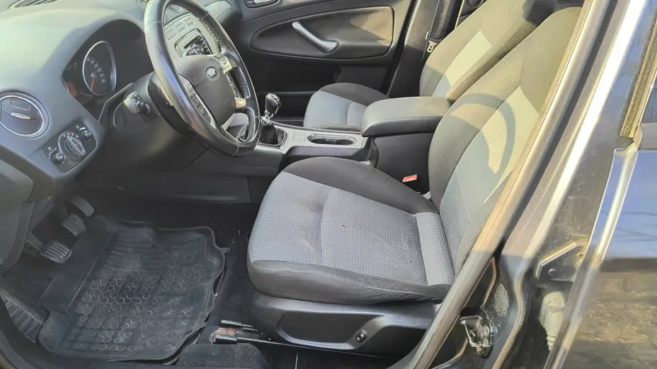 FORD Mondeo -