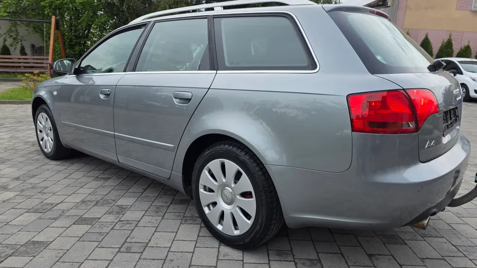 AUDI A4 A4 2.0