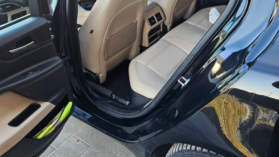 JAGUAR XE XE 2.0 D AWD Prestige aut