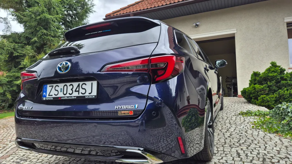 TOYOTA Corolla Corolla 1.8 Hybrid Style