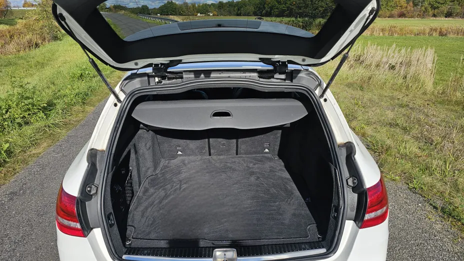 MERCEDES-BENZ C Klasa C 200 9G-TRONIC