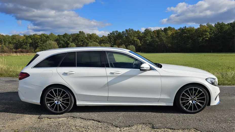 MERCEDES-BENZ C Klasa C 200 9G-TRONIC