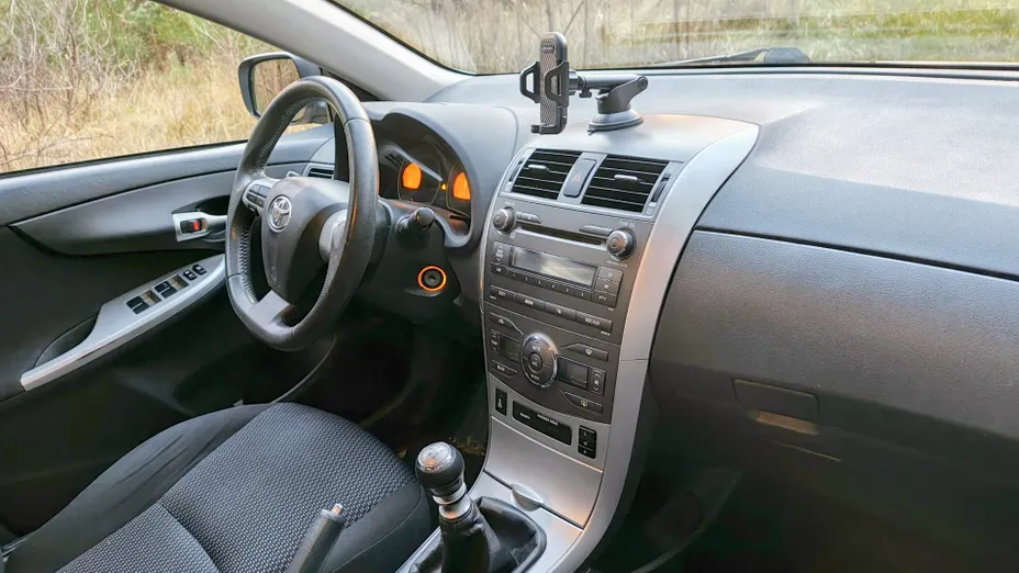 TOYOTA Corolla Corolla 1.4 D-4D Premium