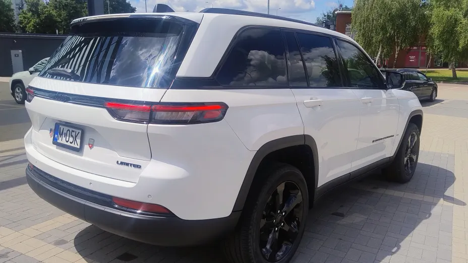 JEEP Grand Cherokee -
