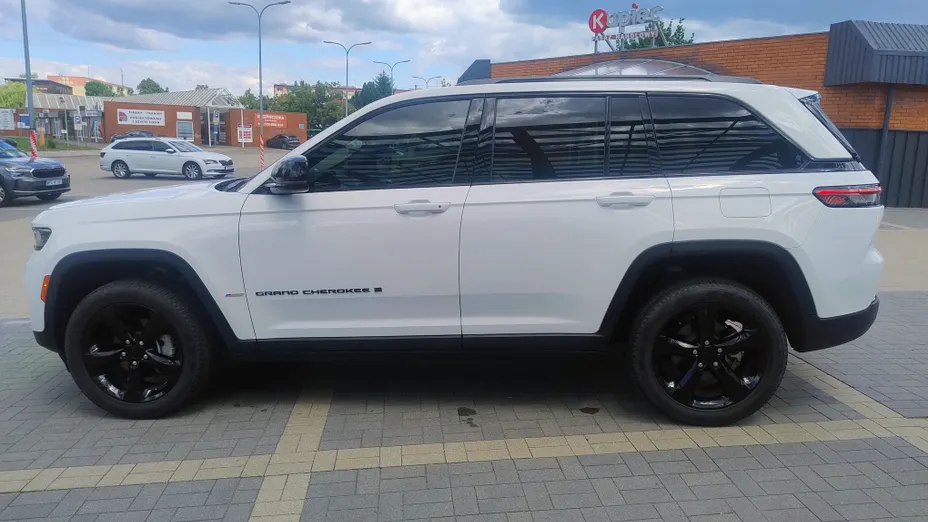 JEEP Grand Cherokee -