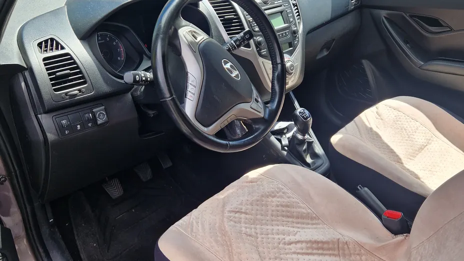 HYUNDAI ix20 -