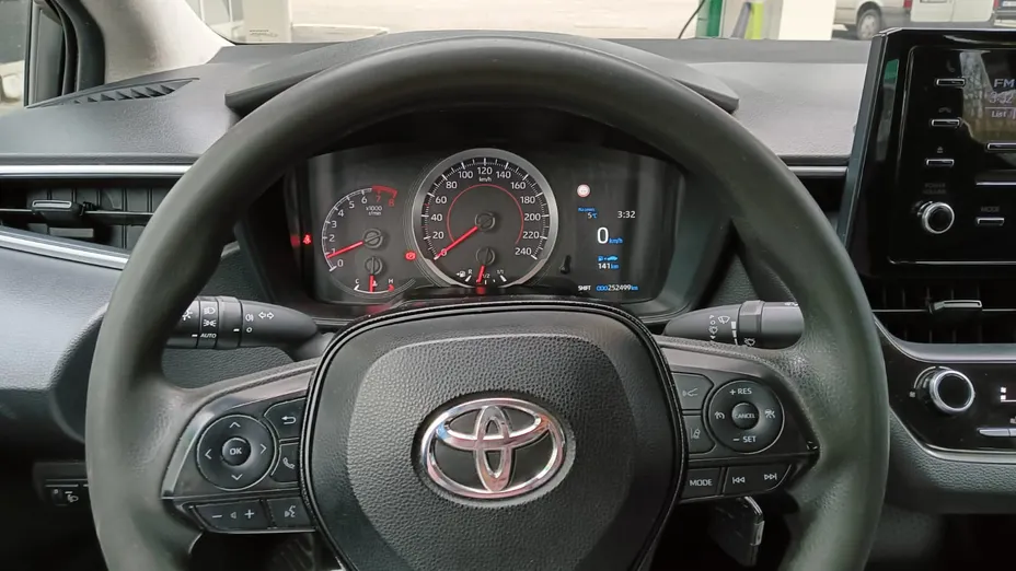 TOYOTA Corolla Corolla 1.6 Active