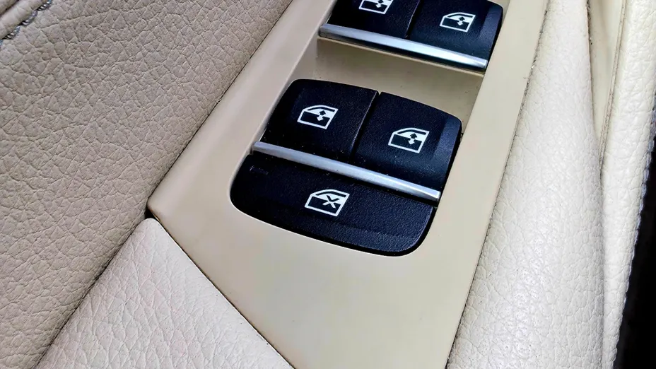 BMW Seria 5 520d Luxury Line