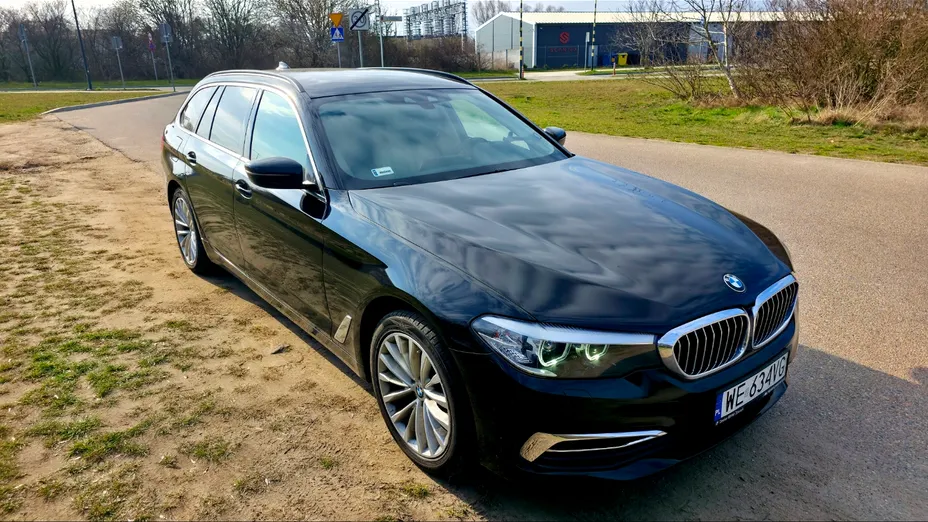 BMW Seria 5 520d Luxury Line