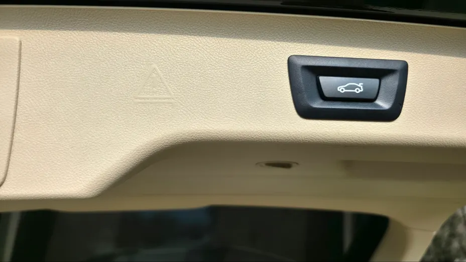 BMW Seria 5 520d Luxury Line