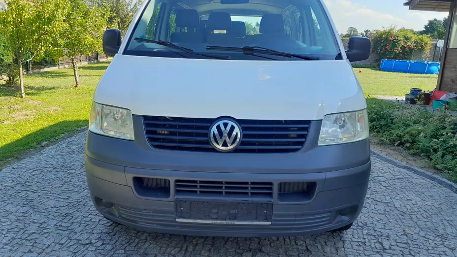 VOLKSWAGEN Transporter Caravelle D C 255 5B2