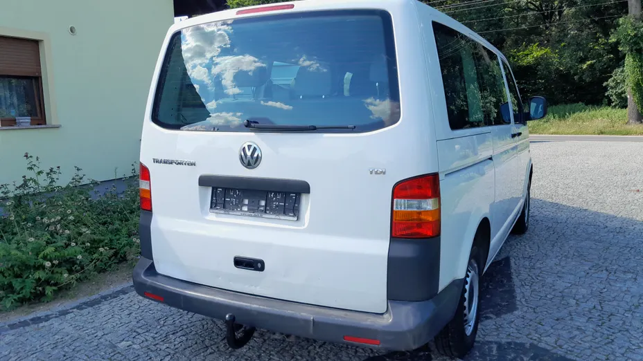 VOLKSWAGEN Transporter Caravelle D C 255 5B2