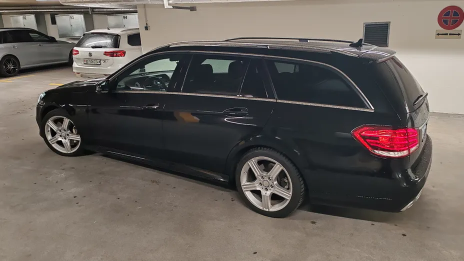 MERCEDES-BENZ E Klasa E 500 T Elegance