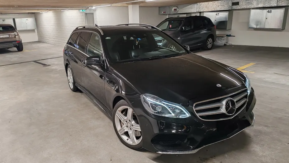 MERCEDES-BENZ E Klasa E 500 T Elegance