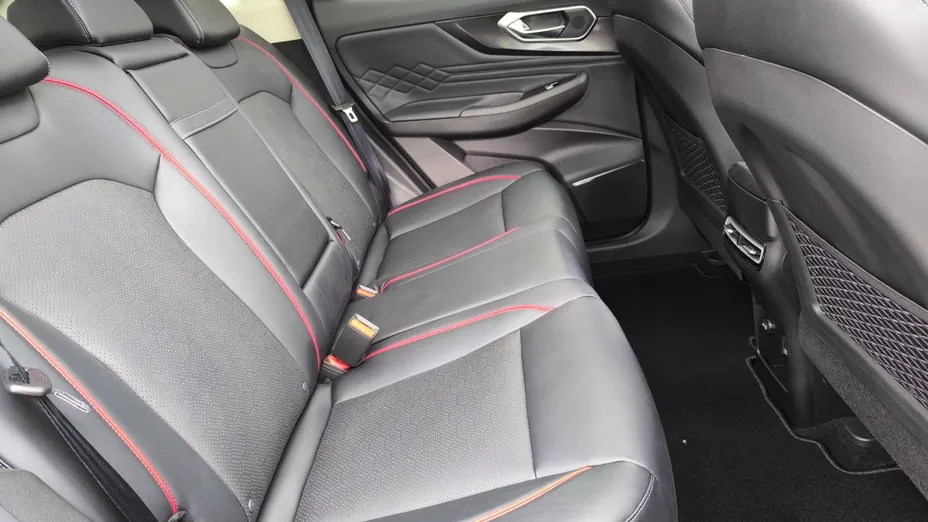 BAIC Beijing 7 Beijing 7 1.5T Luxury Plus DCT Nowy