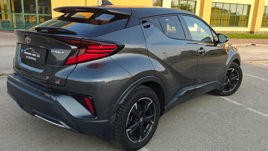 TOYOTA C-HR C-HR 2.0 PHEV Dynamic Force GR Sport
