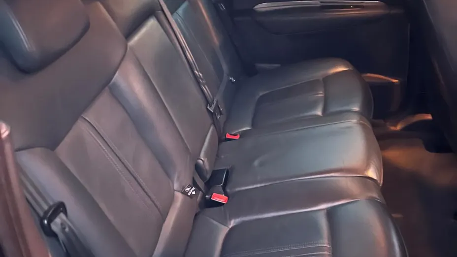 PEUGEOT 3008 3008 1.6 Premium+