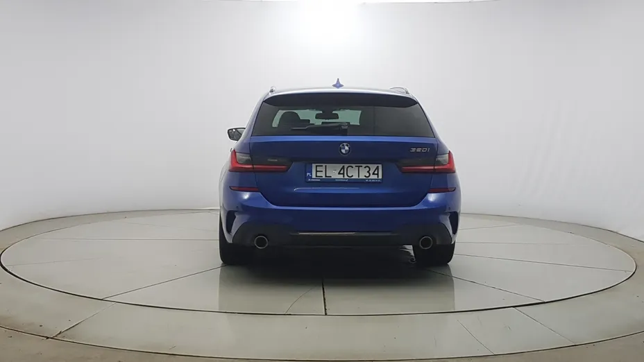 BMW Seria 3 320i M Sport sport-aut