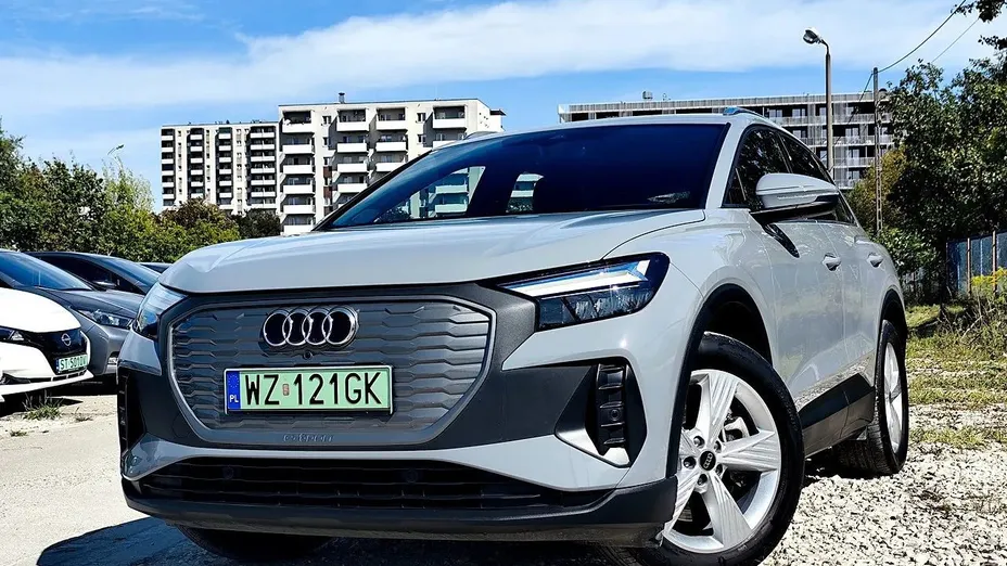 AUDI Q4 Q4 e-tron 40 77kWh