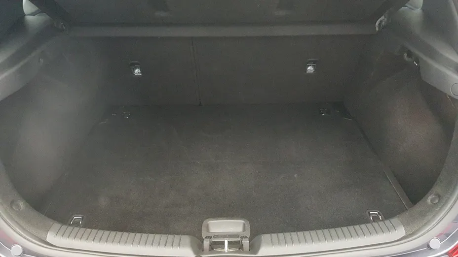 HYUNDAI i30 i30 1.4 Classic +