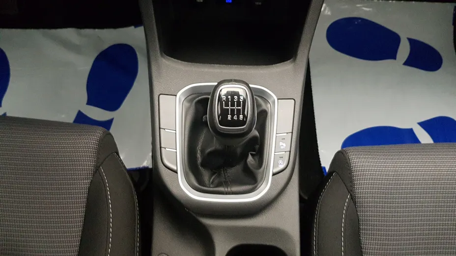 HYUNDAI i30 i30 1.4 Classic +