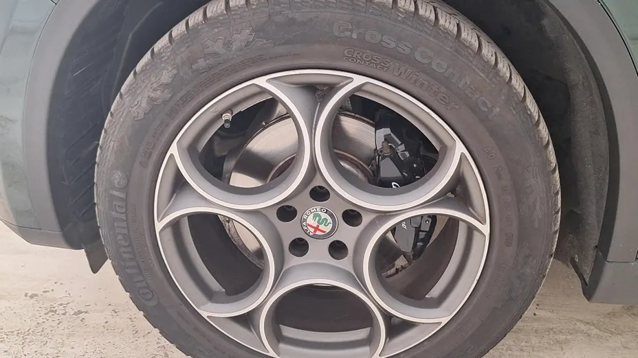 ALFA ROMEO Stelvio Stelvio 2.0 Turbo Executive Q4 aut