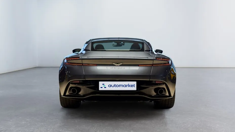 ASTON MARTIN DB11 DB11 V8