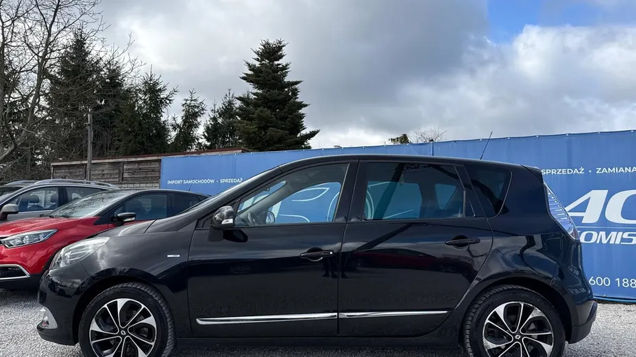 RENAULT Scenic -