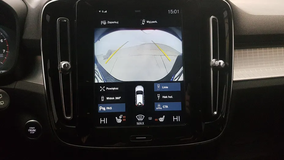 VOLVO XC40 XC40 T4 AWD Momentum aut