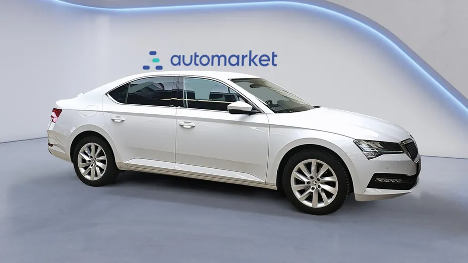 SKODA Superb Superb 2.0 TDI SCR Ambition DSG