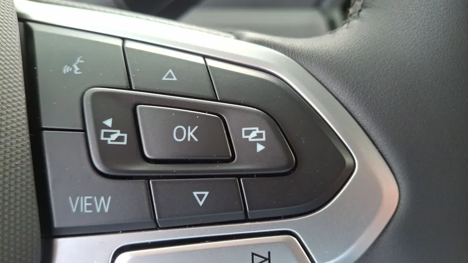 VOLKSWAGEN Crafter Crafter 35 BiTDI (11,3m3) aut Nowy