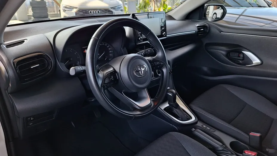 TOYOTA Yaris Yaris 1.5 Comfort CVT