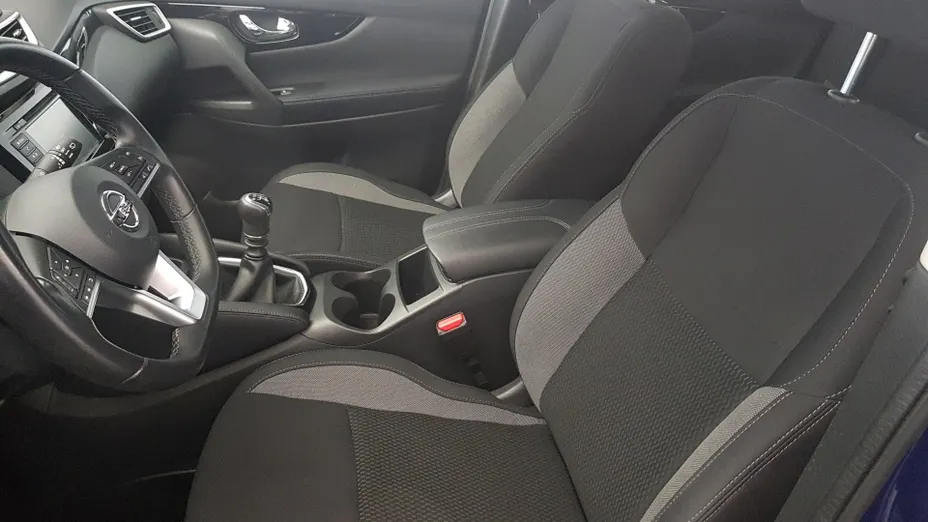 NISSAN Qashqai Qashqai 1.3 DIG-T Acenta