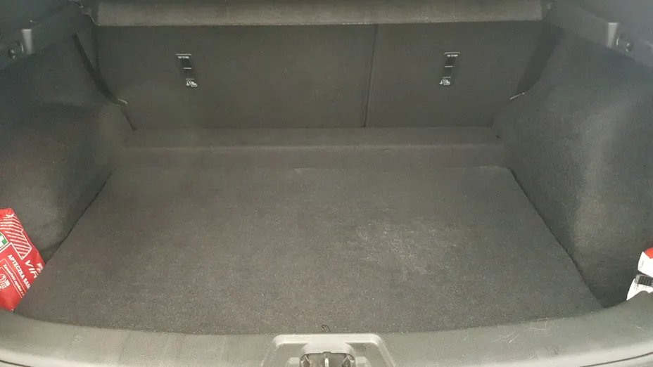 NISSAN Qashqai Qashqai 1.3 DIG-T Acenta