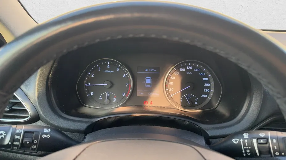 HYUNDAI i30 i30 1.4 Classic +