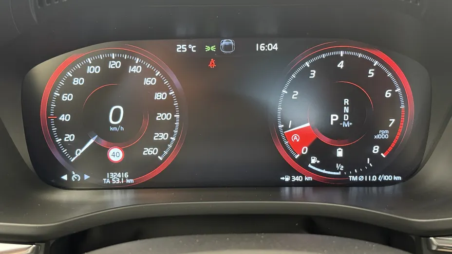 VOLVO XC60 XC60 B5 B AWD R-Design aut