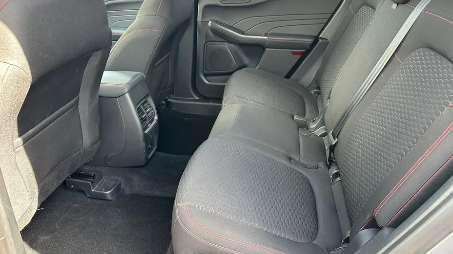 FORD Kuga Kuga 2.5 FHEV FWD ST-Line eCVT